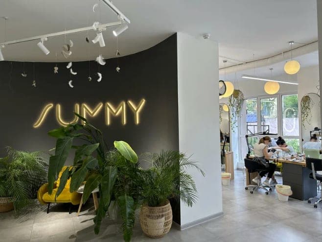 Интерьер студии SUMMY Офицерская